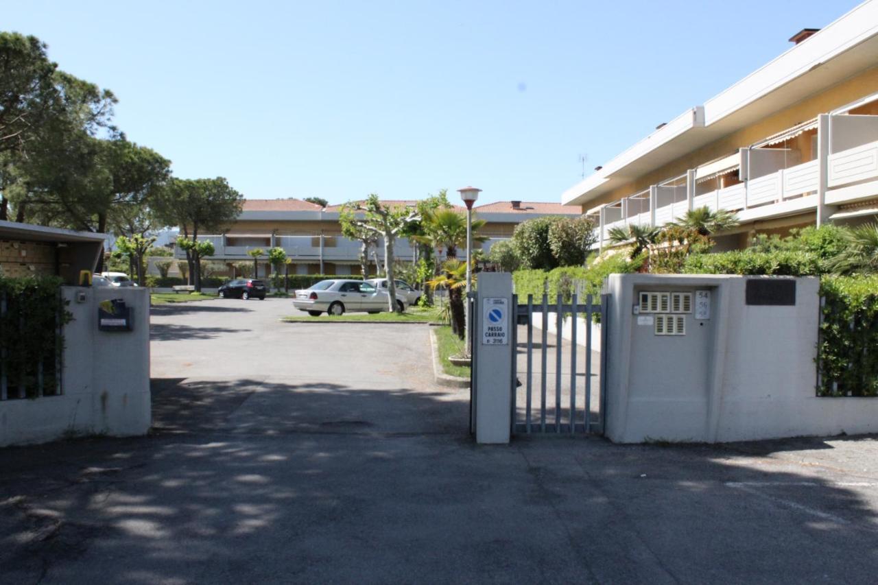 La Ca' Al Mare Apartment Carrara Exterior photo