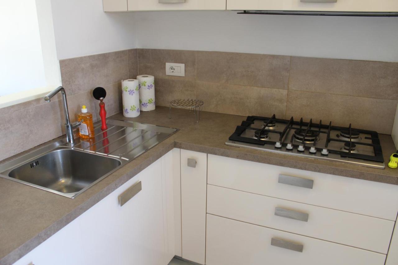 La Ca' Al Mare Apartment Carrara Exterior photo
